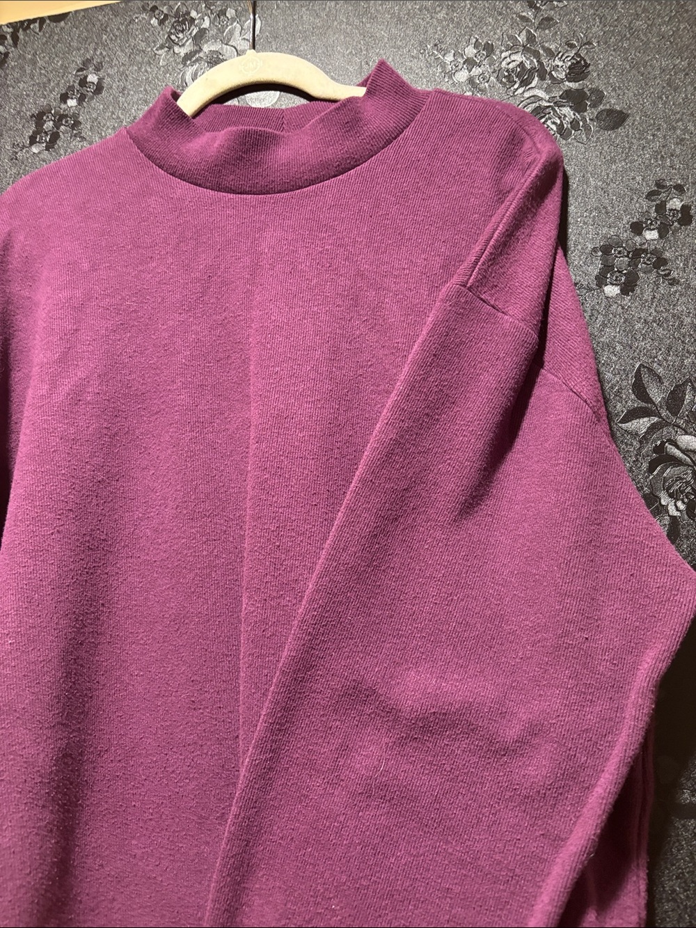 Old Navy Mock Neck Sweater in Purple Size XXL Like New